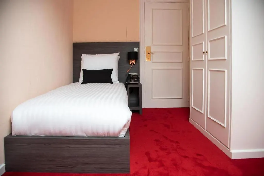 ***  La Bourse Hotel Brussels Belgium